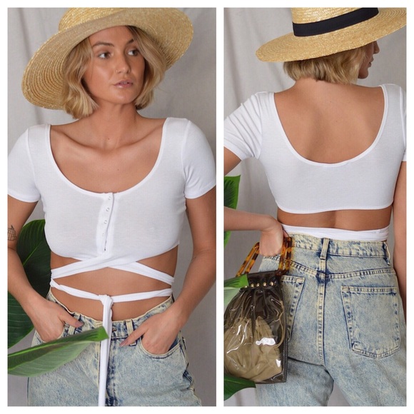 Tops - LAST 1️⃣ Cross cross top